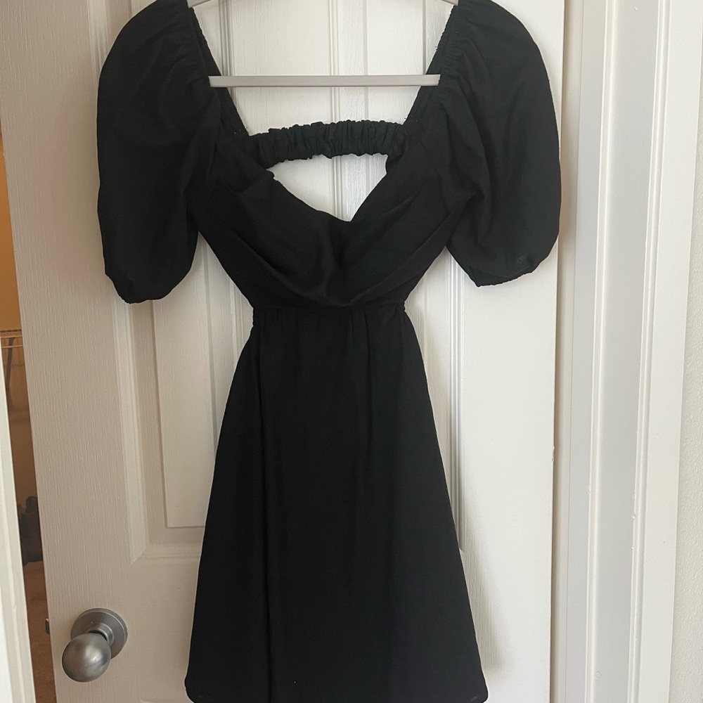 Chic Black Puff Sleeve Mini Dress